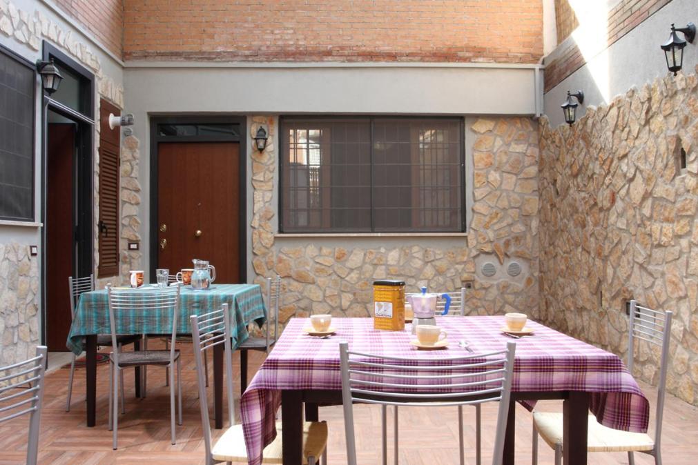 Vatican Flat Cozy Court Рим Екстер'єр фото